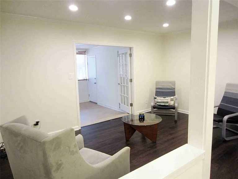 11 Cantey Pl NW — Photo 4