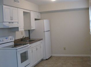 855 W Ocean View Ave APT 4, Norfolk, VA 23503