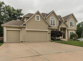7811 Highridge Ct, Kansas City, MO 64139