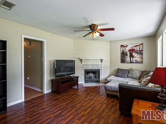5th image of 11051 Downey Dr