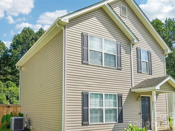 4926 Elizabeth Rd, Charlotte, NC 28269