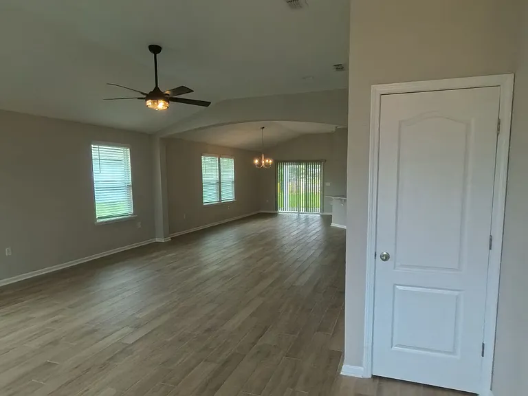 70409 Winding River Dr — Photo 19