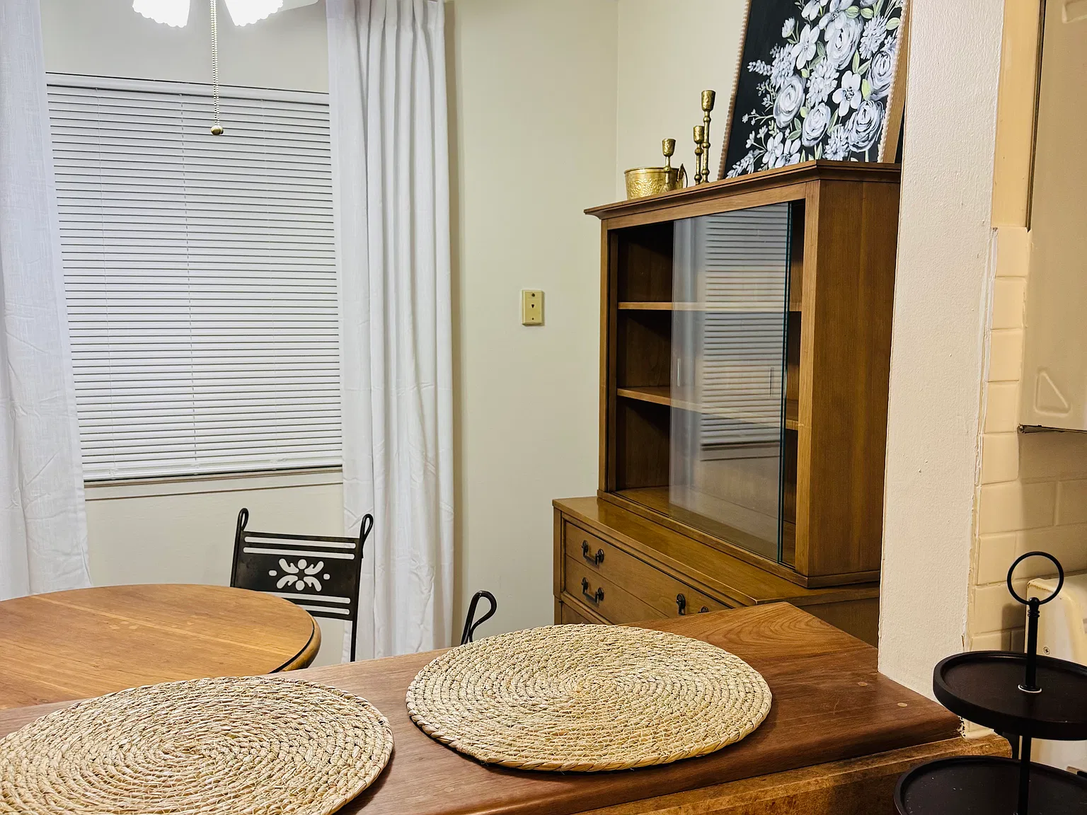4902 Wickford Dr E — Photo 3