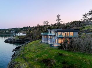 4351 Gordon Head Rd, Saanich, BC V8X5J2