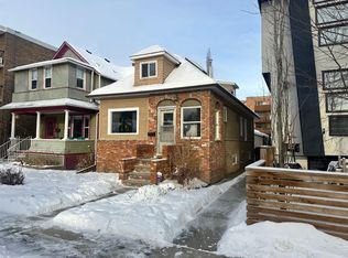 334 S 3rd Ave NE, Calgary, AB T2E 0H4