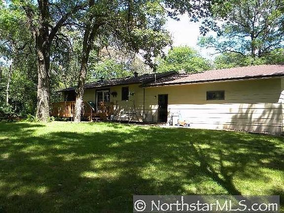 2nd image of 21020 Eveleth St NE