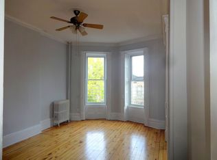 402 2nd St APT 3, Brooklyn, NY 11215