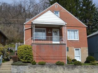 526 W 9th Ave, Tarentum, PA 15084