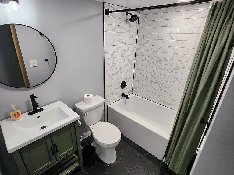 11120 Stratford Dr #211 — Photo 37