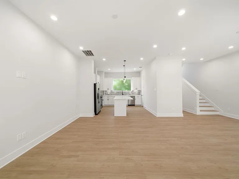 1400 Cedar Post Ln — Photo 13
