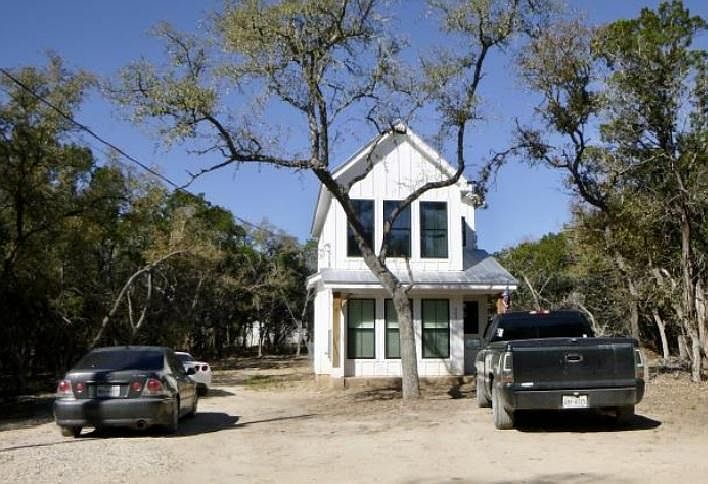 1st image of 206 Timberline Dr