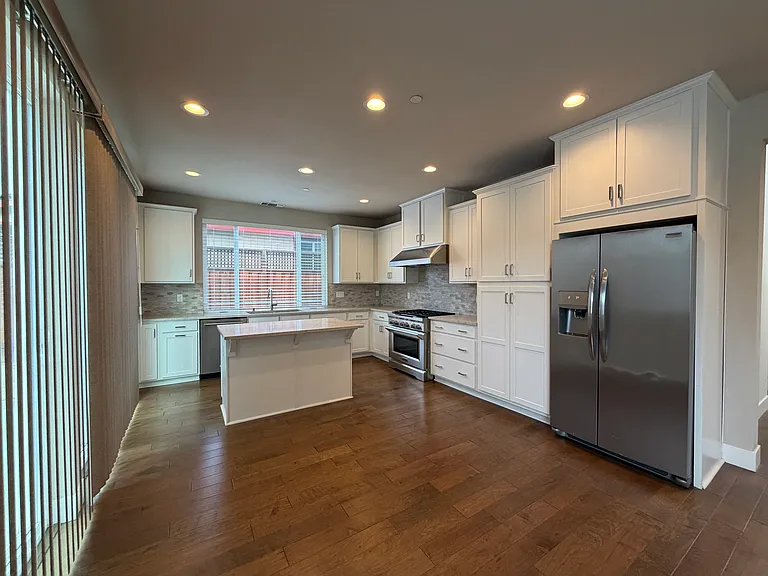 1658 Astaire Ct — Photo 11