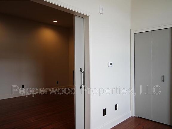 5th image of 149 S Daniel Morgan Ave Unit 2C