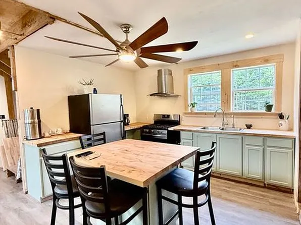 110 Cushing Rd, Friendship, ME 04547