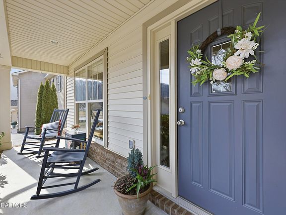 2nd image of 1437 Dempsey Rd