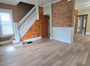 102 W Blake Ave, Columbus, OH 43202