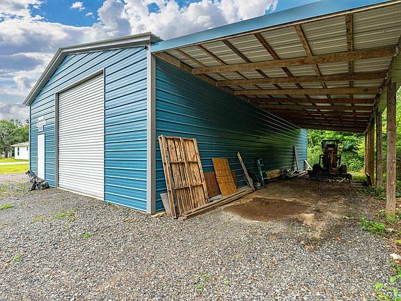 5th image of 907 Heritage Rd