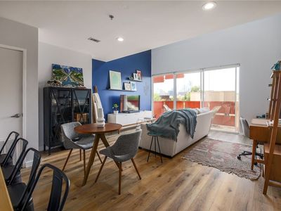 1200 E 11th St APT 306, Austin, TX, 78702