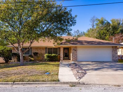 110 Erin Dr, Kerrville, TX, 78028