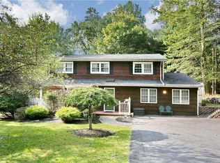 47 Regina Rd, Airmont, NY 10952