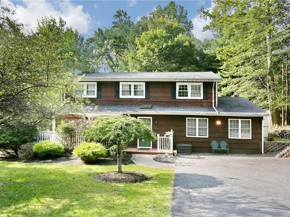 47 Regina Road, Airmont, NY 10952