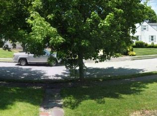 31 Essex St, Waltham, MA 02451