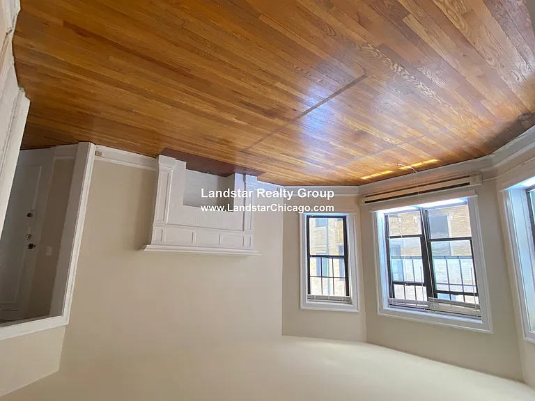 931 Forest Ave #2E — Photo 3