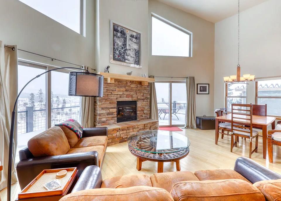 Living & Dining Area