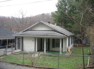 822 Harry St, Bluefield, WV 24701