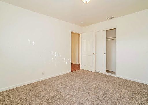 2nd image of 2125 Winafred St