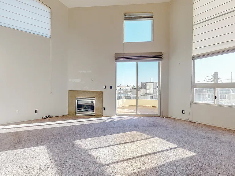 235 Main St #317 — Photo 4