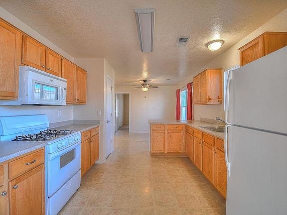 2nd image of 3223 Mata Ortiz Dr SW
