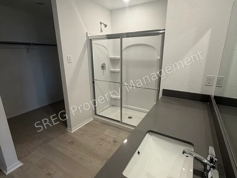 112 Powder River Dr — Photo 15