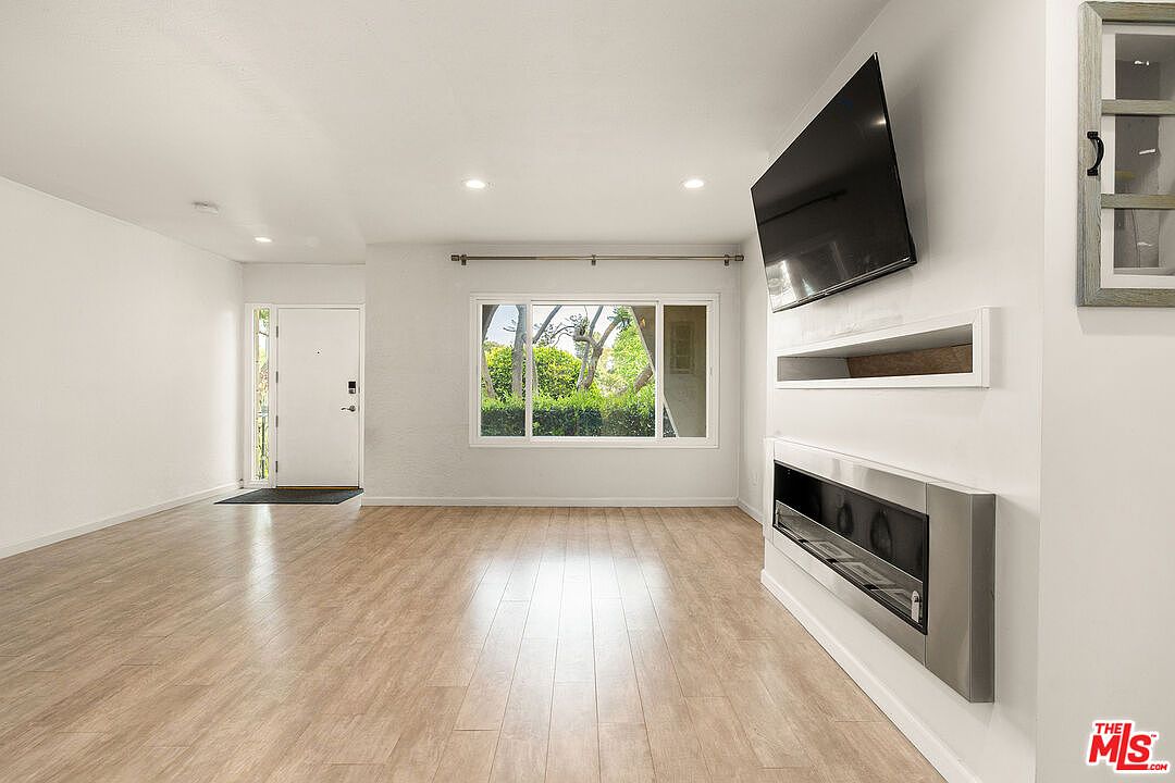 8025 Redlands St APT 1, Playa Del Rey, CA 90293 Zillow