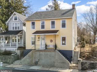 36 W Penn Ave, Wernersville, PA