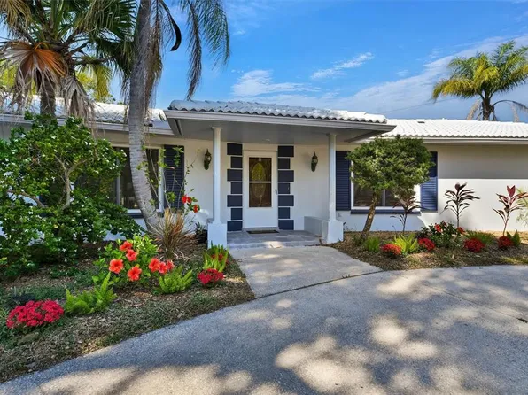 1667 Bravo Dr, Clearwater, FL 33764