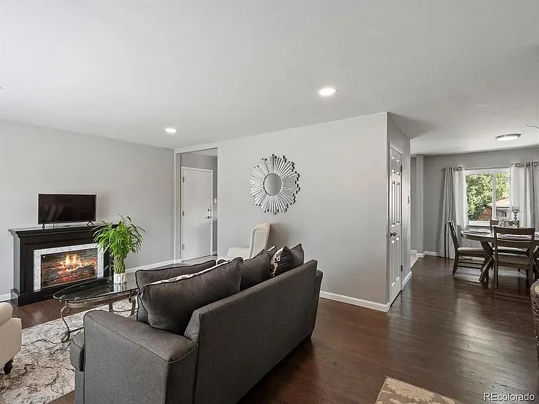 3058 S Lowell Blvd — Photo 8