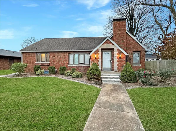 506 Saint Louis Rd, Collinsville, IL 62234