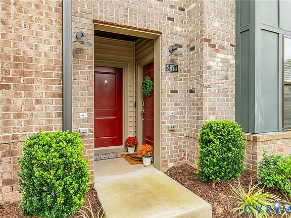 4th image of 2673 Saint Elias Dr #A