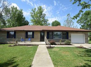 7833 W State Road 32, Farmland, IN 47340