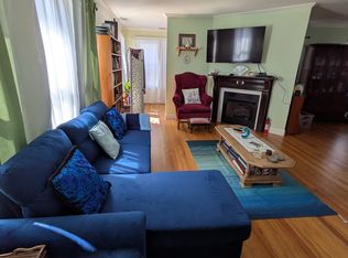 19 Menotomy Rd FLOOR 2, Arlington, MA 02476