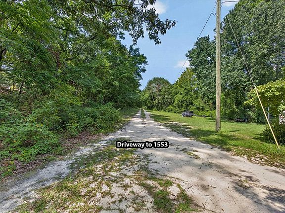 5th image of 1553 S Lake Dr