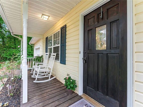 2nd image of 793 Sain Rd