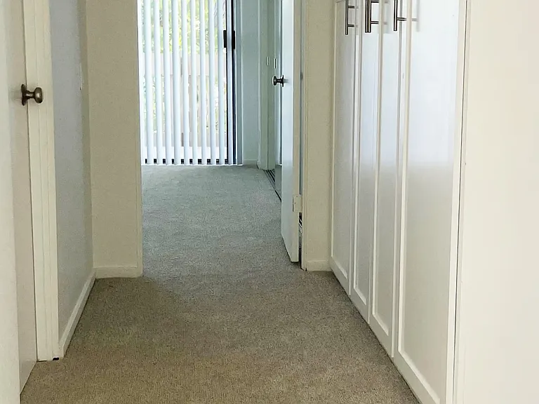 1414 Greenfield Apartments — Photo 28