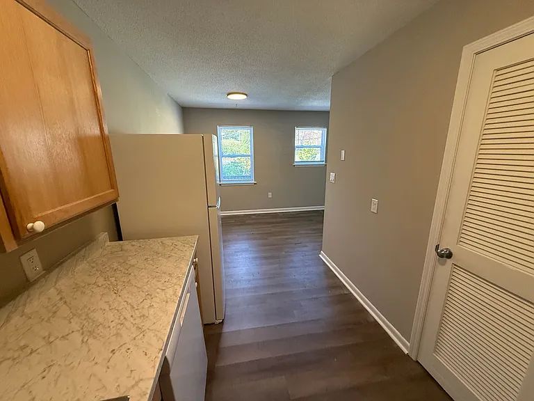 213 N Ann St #8 — Photo 10