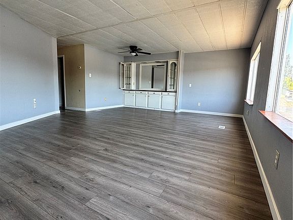 4th image of 31816 Avenue E #2