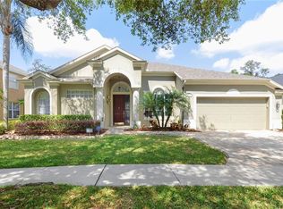 16912 Falconridge Rd, Lithia, FL 33547