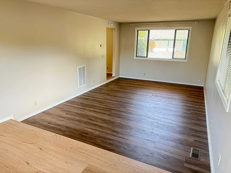 2090 Tabor St — Photo 23