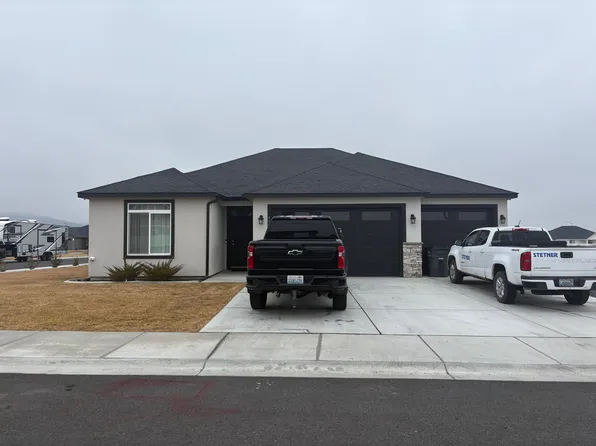 1107 5th Ave NE, Ephrata, WA 98823