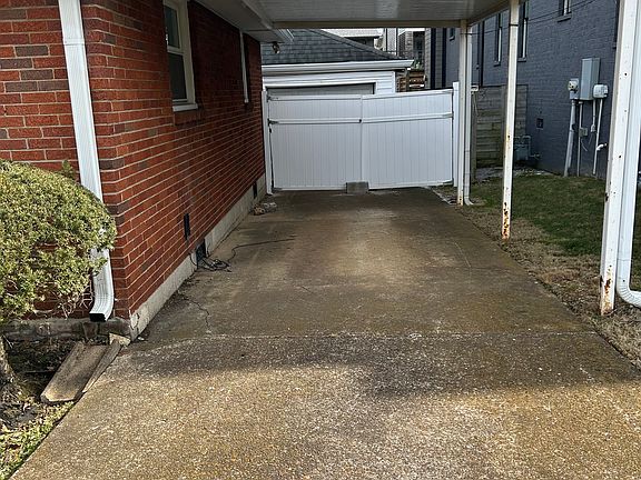 Carport